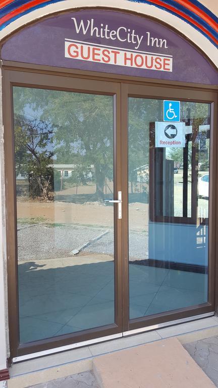 White City Inn Gaborone Luaran gambar